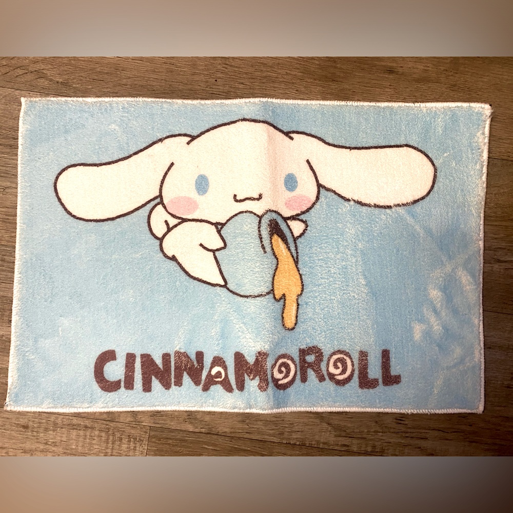 Cinnamoroll floor mat